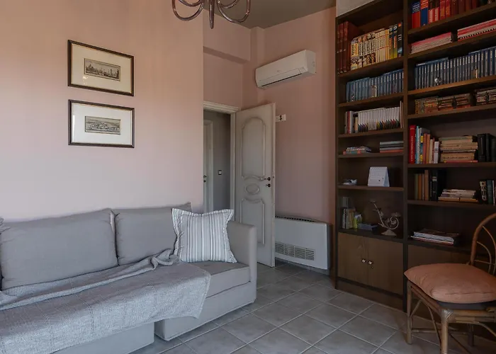 Amara Haven Casa de Férias Égio